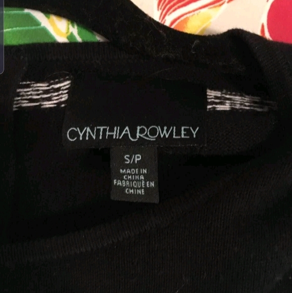 Cynthia Rowley sweater dress - Picture 5 of 6